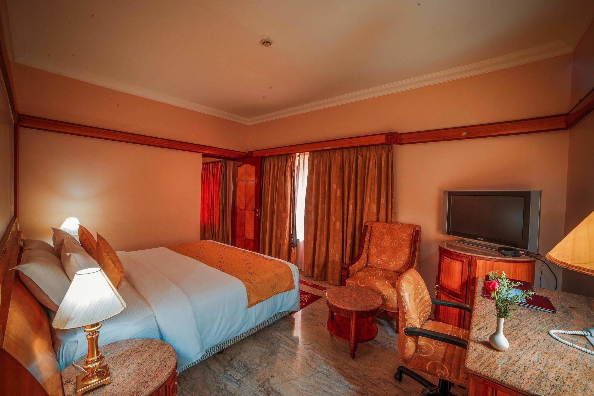 Raj Park Hotel Chennai Luaran gambar